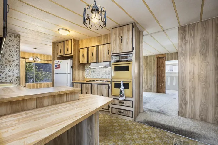 284 Picnic View Ln, Oceanside, California 92056