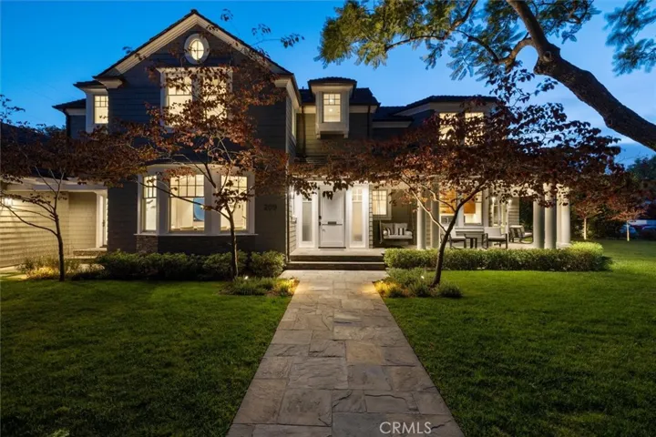 209 Via Colorin, Palos Verdes Estates, California 90274