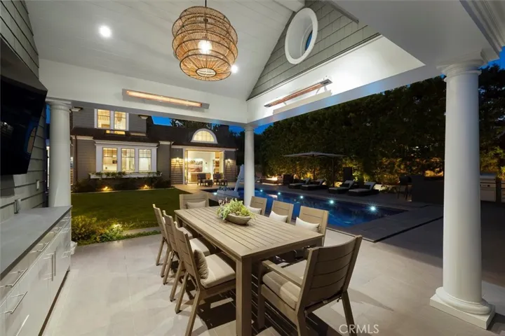 209 Via Colorin, Palos Verdes Estates, California 90274