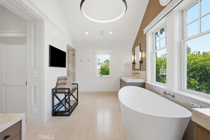 209 Via Colorin, Palos Verdes Estates, California 90274