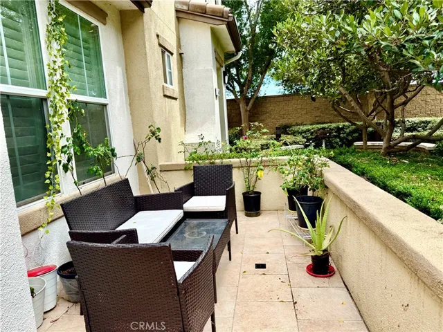 Front Sitting area