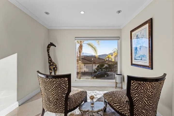3435 Oakmont View Drive, Glendale, California 91208