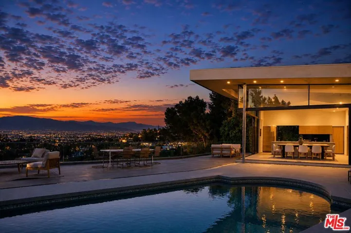 11411 Dona Teresa Drive, Los Angeles, California 91604