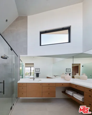 11411 Dona Teresa Drive, Los Angeles, California 91604