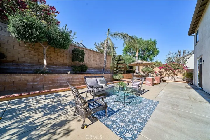 15592 Iron Spring Lane, Fontana, California 92336