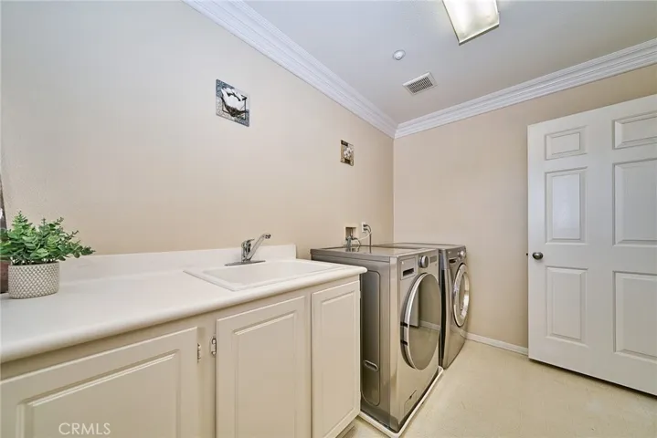 15592 Iron Spring Lane, Fontana, California 92336