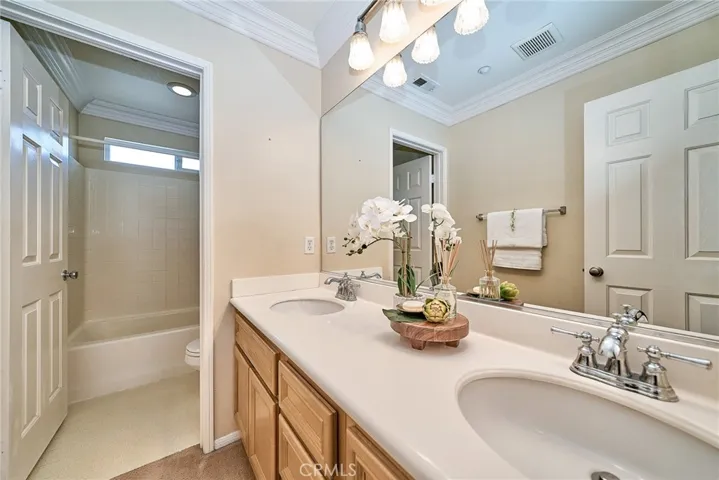 15592 Iron Spring Lane, Fontana, California 92336