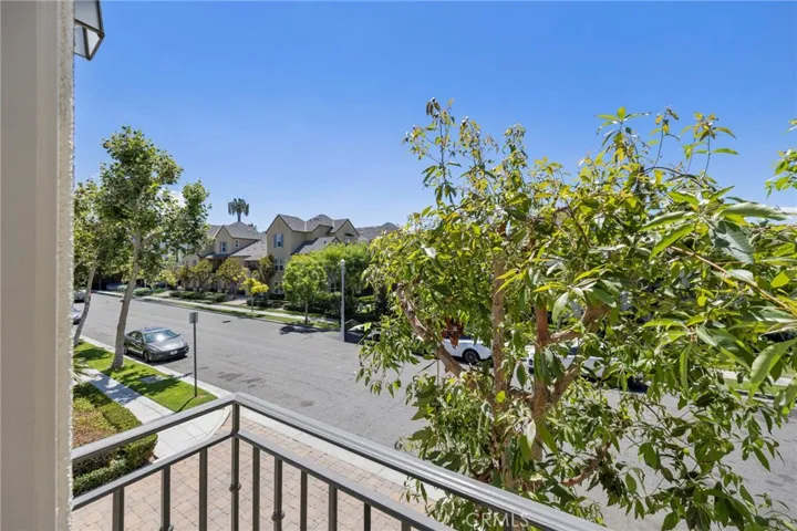 691 E Valencia Street, Anaheim, California 92805