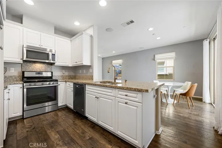 691 E Valencia Street, Anaheim, California 92805