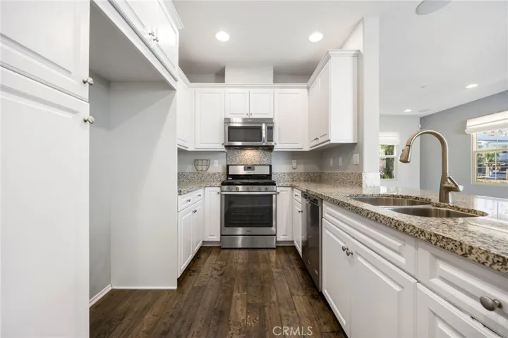691 E Valencia Street, Anaheim, California 92805