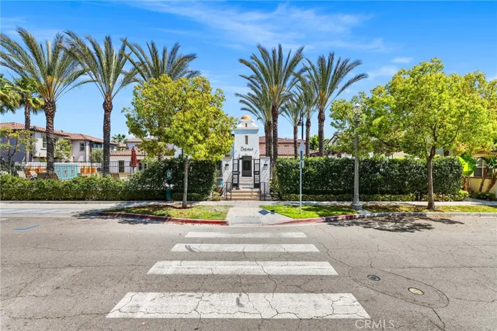 691 E Valencia Street, Anaheim, California 92805