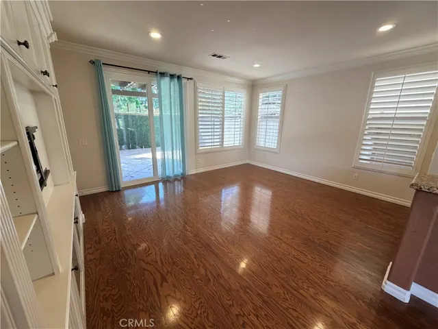 24 Redberry, Irvine, California 92618