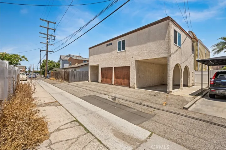 17041 B Lane, Huntington Beach, California 92647