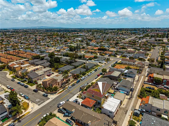17041 B Lane, Huntington Beach, California 92647