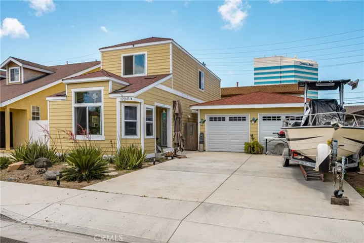 17041 B Lane, Huntington Beach, California 92647