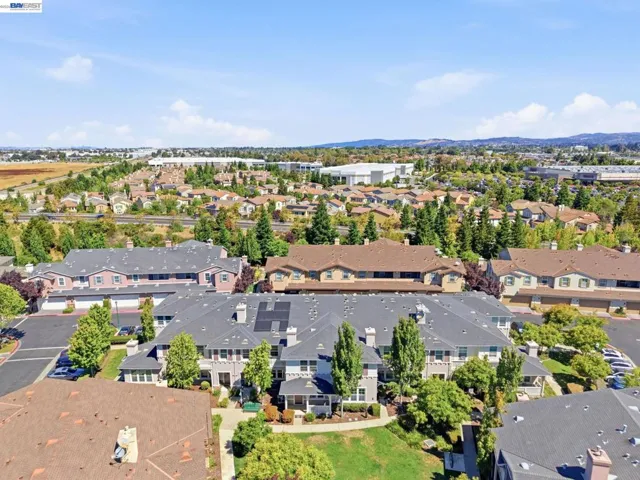 2656 Northern Cross Rd, Hayward, California 94545