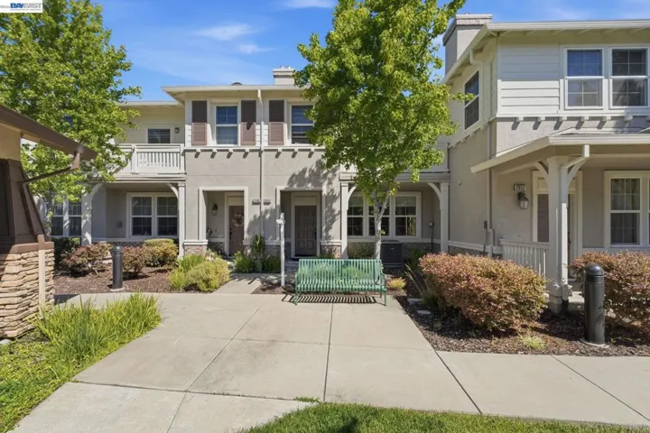 2656 Northern Cross Rd, Hayward, California 94545