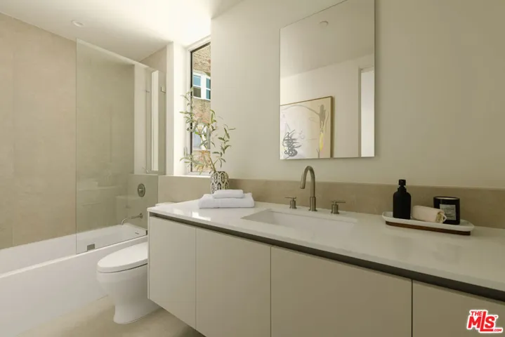 1125 Sanborn Avenue, Los Angeles, California 90029
