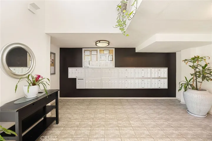 645 Chestnut, Long Beach, California 90802