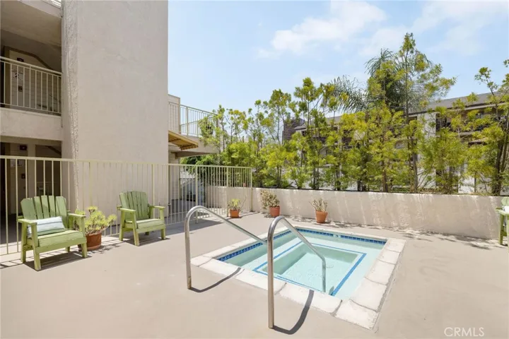 645 Chestnut, Long Beach, California 90802