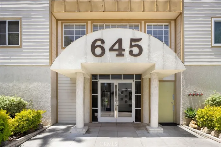 645 Chestnut, Long Beach, California 90802