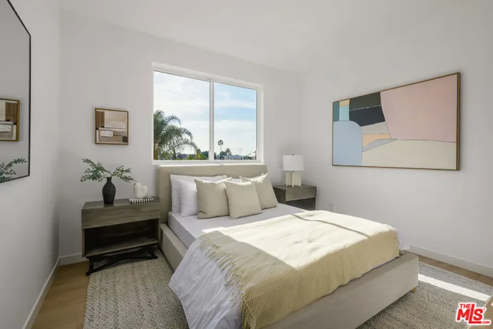 5857 David Avenue, Los Angeles, California 90034