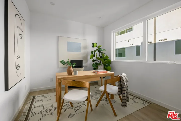 5857 David Avenue, Los Angeles, California 90034