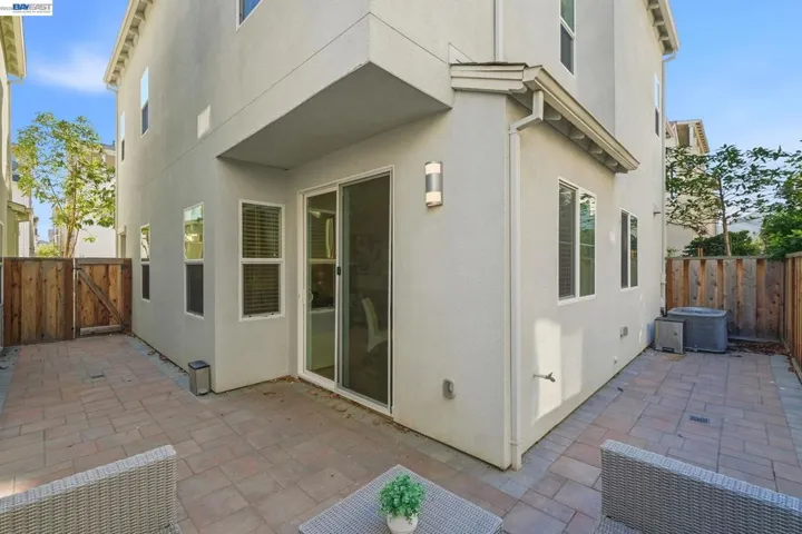 8553 Schooner Way, Newark, California 94560