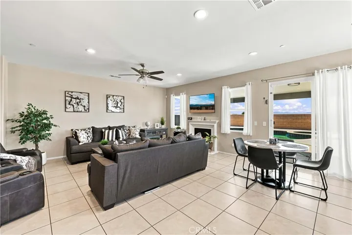 3128 Desert Cloud, Rosamond, California 93560