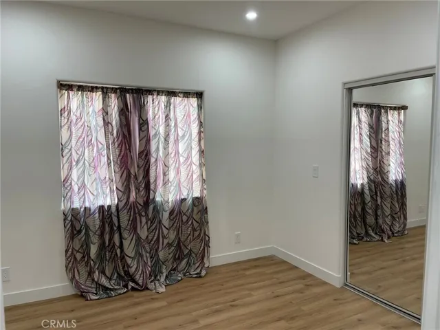 9400 Aqueduct Avenue, North Hills, California 91343