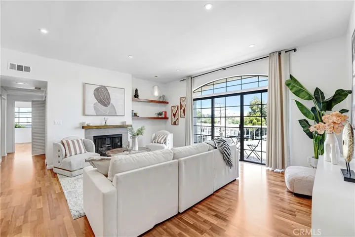 3568 Keystone Avenue 10, Los Angeles, California 90034