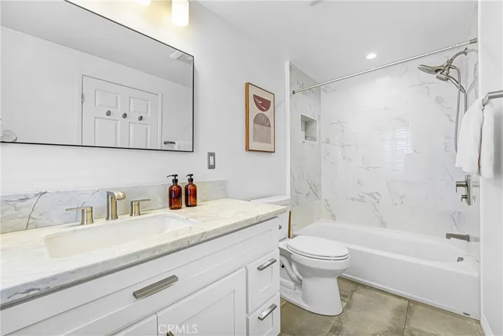 3568 Keystone Avenue 10, Los Angeles, California 90034