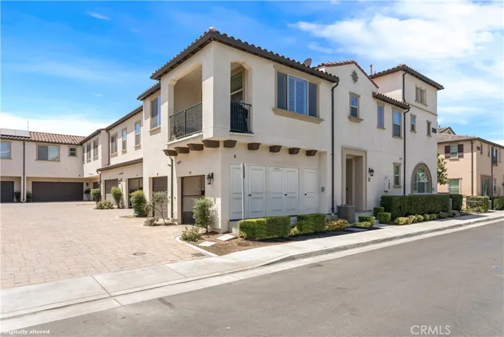 2818 E Berry Loop Privado 77, Ontario, California 91761