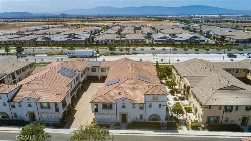 2818 E Berry Loop Privado 77, Ontario, California 91761