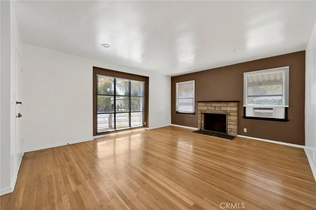 12759 Oxnard, North Hollywood, California 91606 — photo 4