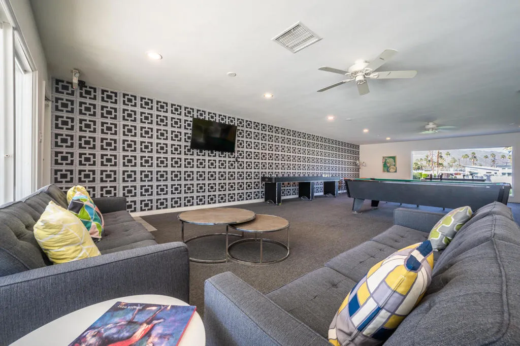 Clubhouse Gameroom Clubhouse Gameroom