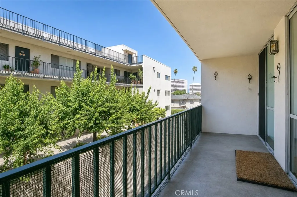 601 E Del Mar 306, Pasadena, California 91101 — photo 5