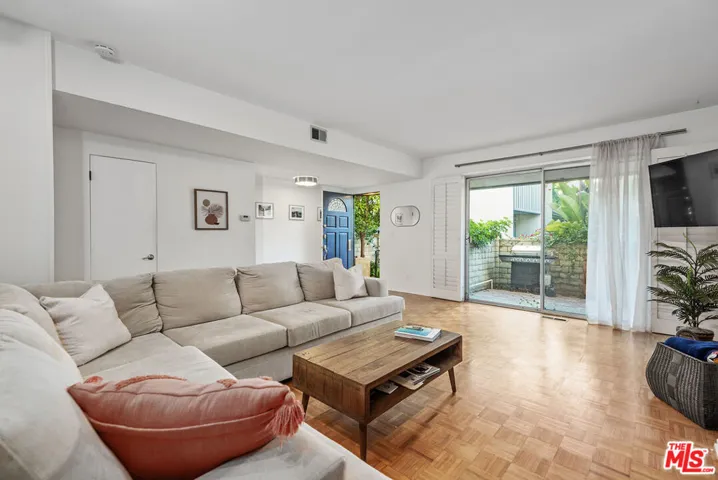 13233 Fiji Way K, Marina Del Rey, California 90292