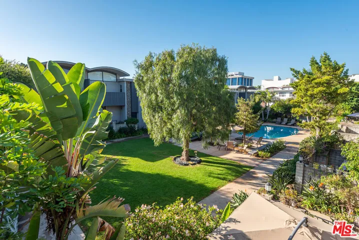 13233 Fiji Way K, Marina Del Rey, California 90292