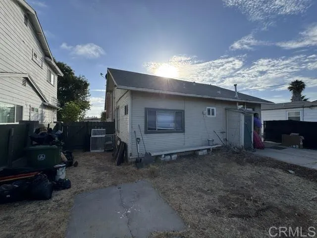 529 4th Ave., Chula Vista, California 91910