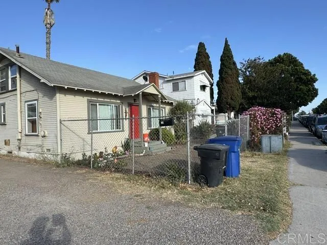 529 4th Ave., Chula Vista, California 91910