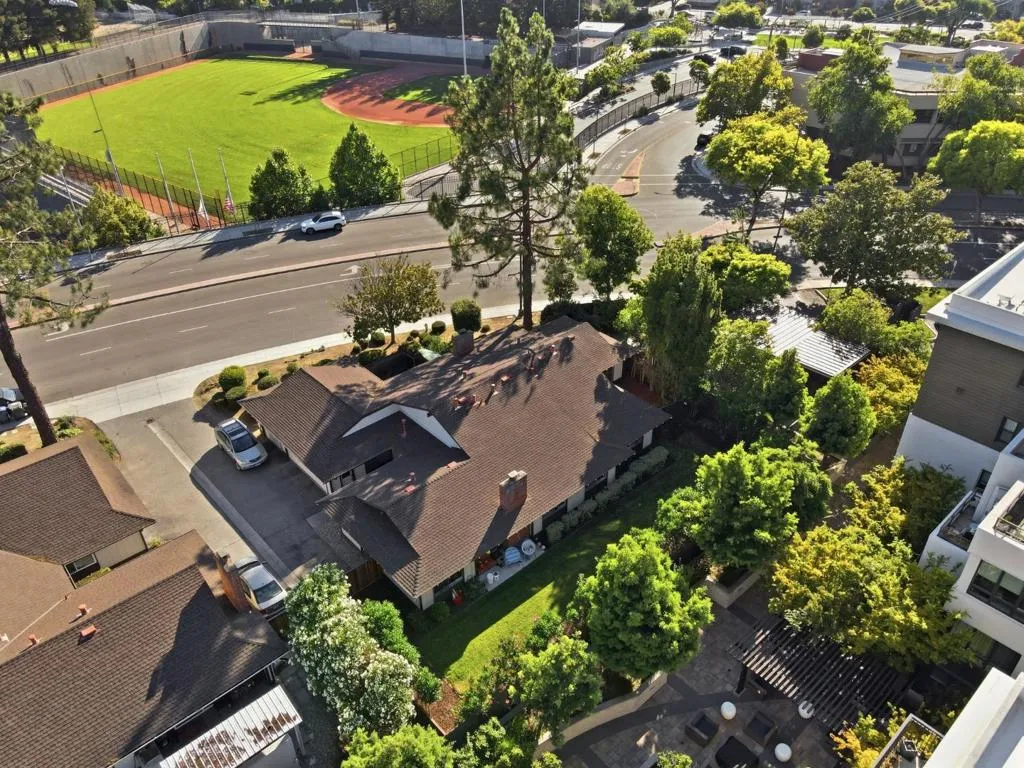 933935 Miramonte Avenue, Mountain View, California 94040 — photo 5
