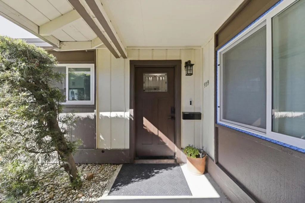 937939 Miramonte Avenue, Mountain View, California 94040 — photo 4
