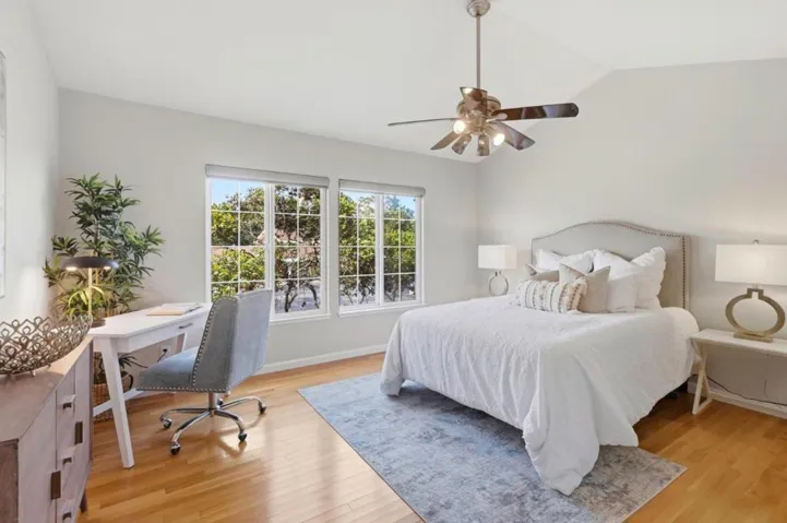 15 Outlook Circle, Pacifica, California 94044
