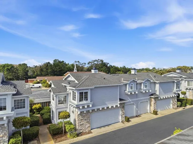 15 Outlook Circle, Pacifica, California 94044