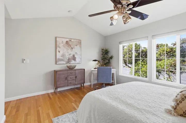 15 Outlook Circle, Pacifica, California 94044