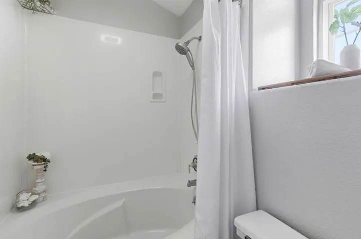 15 Outlook Circle, Pacifica, California 94044