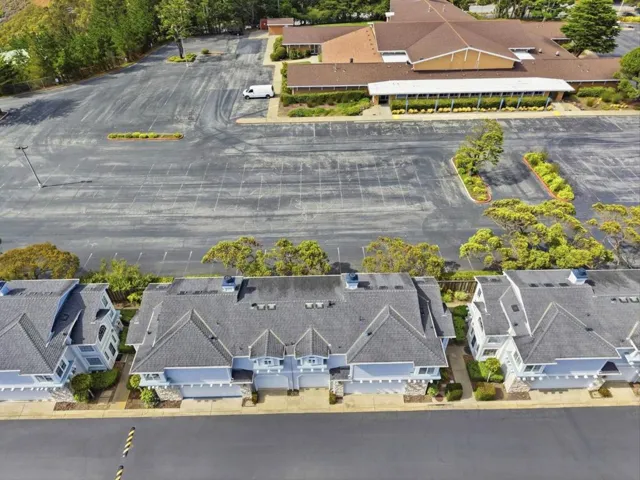 15 Outlook Circle, Pacifica, California 94044