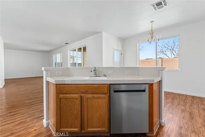 1463 Esplanade, Merced, California 95348