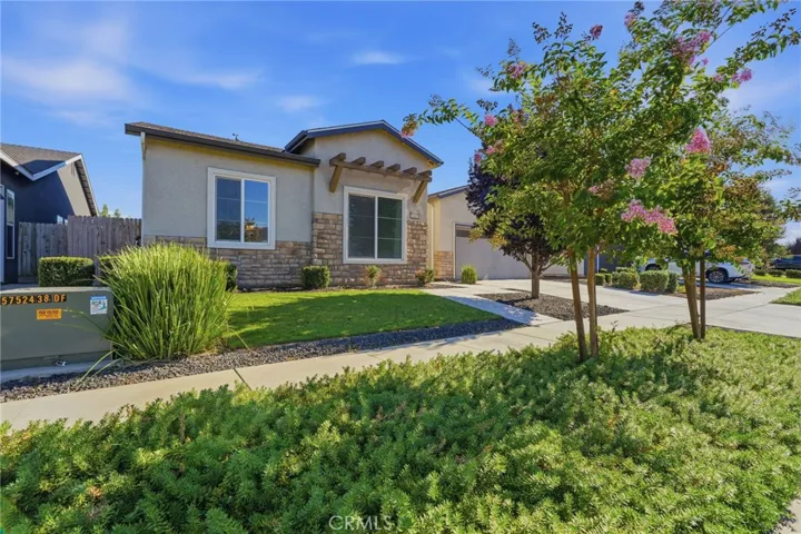 2407 W Andrew, Hanford, California 93230